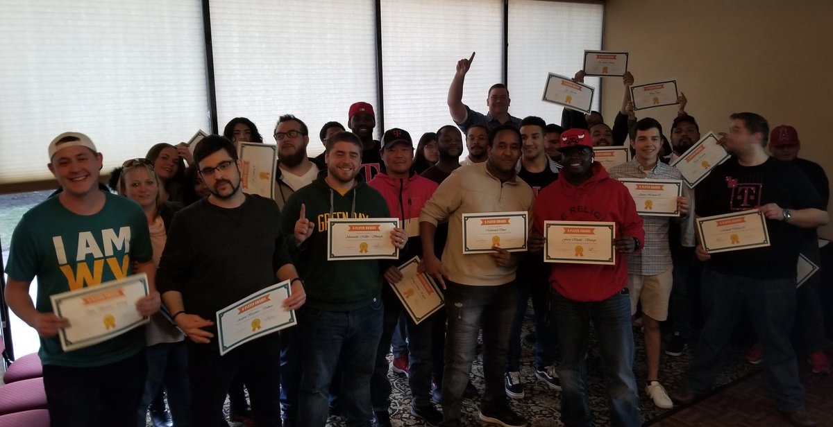 MinneBECKS's tweet photo. We had a great all hands #ONEMinneapolis meeting this evening and recognized our A-Players and announced our WVU Undergrads! So proud of this group!! @EdStald @Dela1015 @WirelessVision @KeithFagan5 @TMobile_Brad @CBizz05 #PassionForOurPeople #bestinclass #WVisthePlacetoBe https://t.co/jaBGkVviXY
