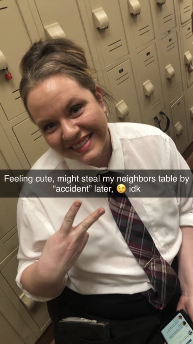 eslyeezy's tweet photo. So this happened this weekend at work 😂💀 #FeelingCuteChallenge #CheesecakeRocks https://t.co/XphblMasTC