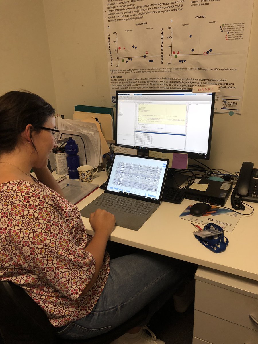 DrAsh_Smith's tweet image. Because one matlab program/script running is never enough @MaddisonMellow #nerdlyf #workinghardforthemoney