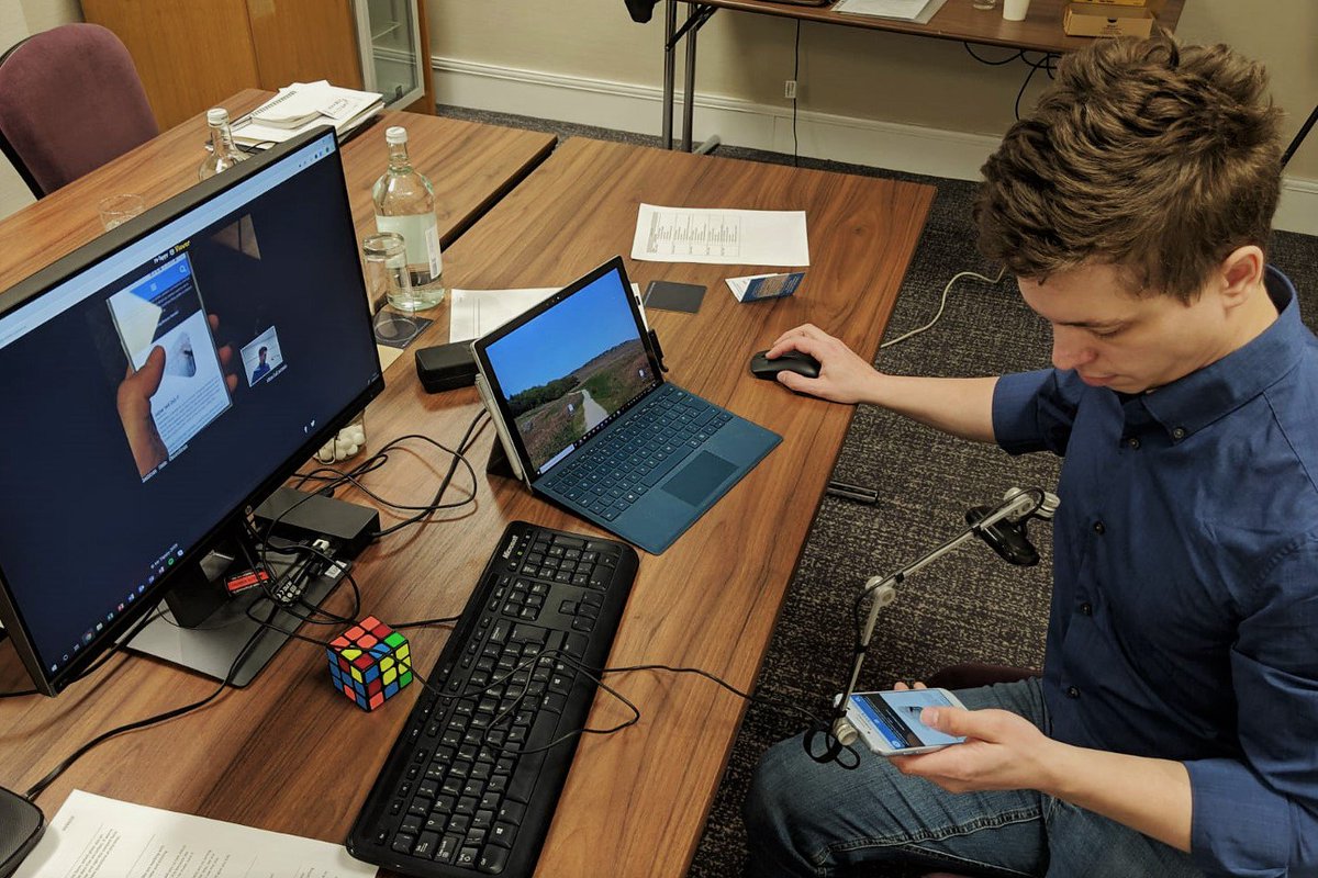 TheInsightLab's tweet image. Looking forward to a busy few days out of the office running user testing sessions on mobile &amp;amp; desktop. Jamie making sure everything is running smoothly before our first participant arrives &amp;amp; we start our live stream to the client! #UserResearch #UX