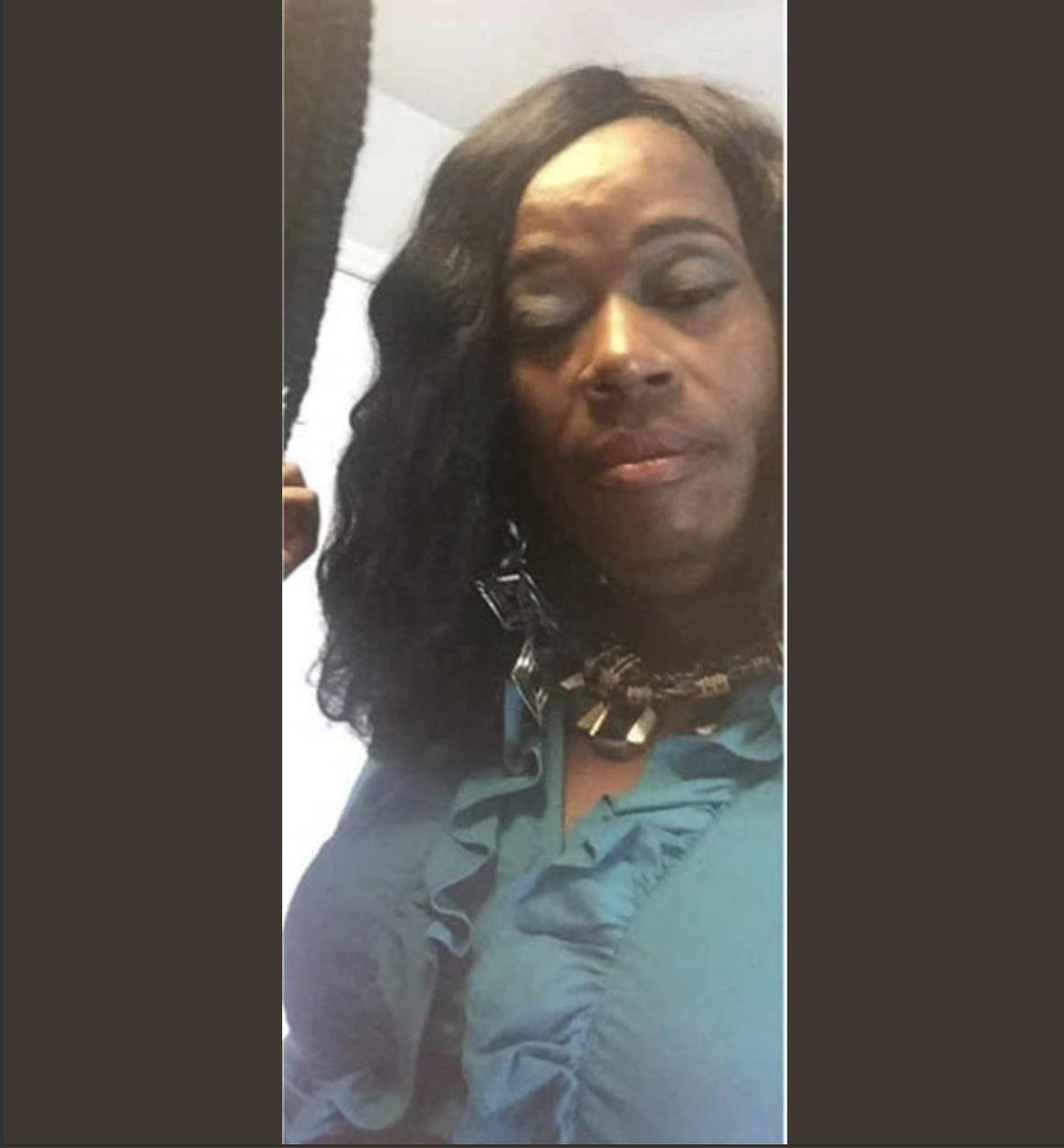 Deborah Souverain tweet media