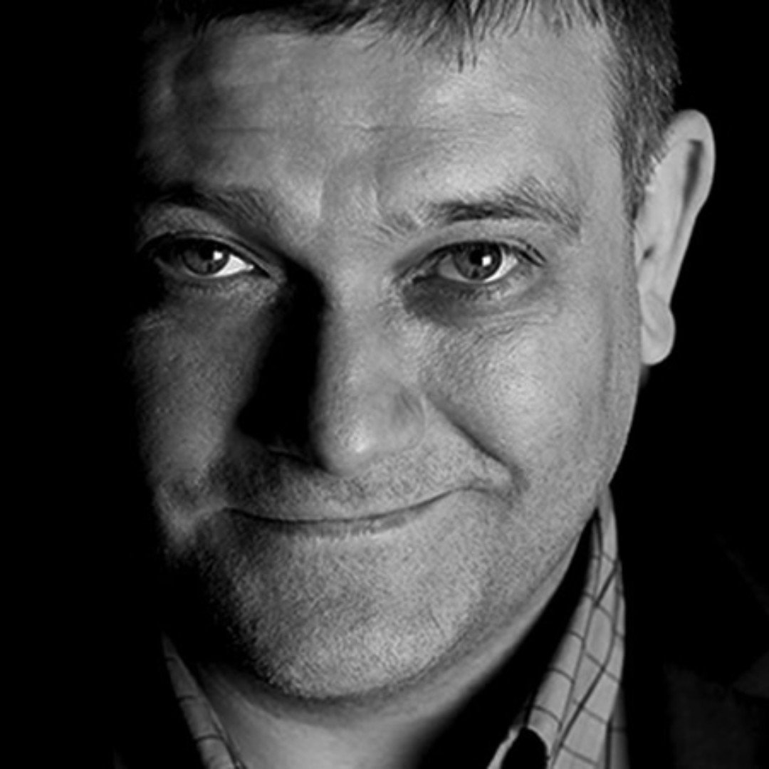 DilmunClub1's tweet photo. The Bahrain Comedy Club brings you Gavin Webster!
.
Friday, 19th of April, Doors open at 8PM.
.
Tickets BD10
Curry Buffet Included
Doors open at 8 PM
.
.
.
#comedy #comedyclub #bahraincomedyclub #bahrain #dilmun #dilmunclub #manama #saar #bahrainentertainment #gavinwebster https://t.co/8QlwCXoA9I