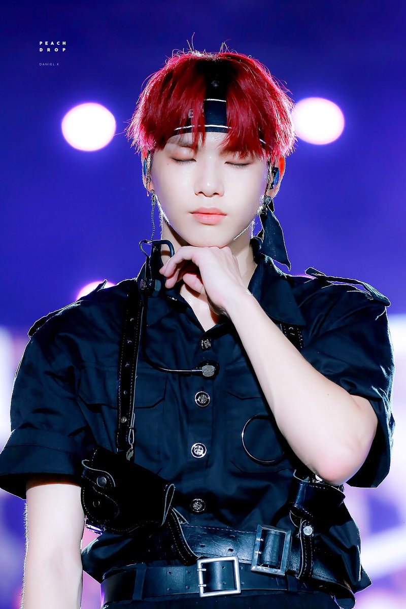 peachdrop1210's tweet photo. 피부를 보정을 하지않았는데..  반짝반짝 ✨✨

#강다니엘 #KangDaniel https://t.co/ezNMX9wHuT