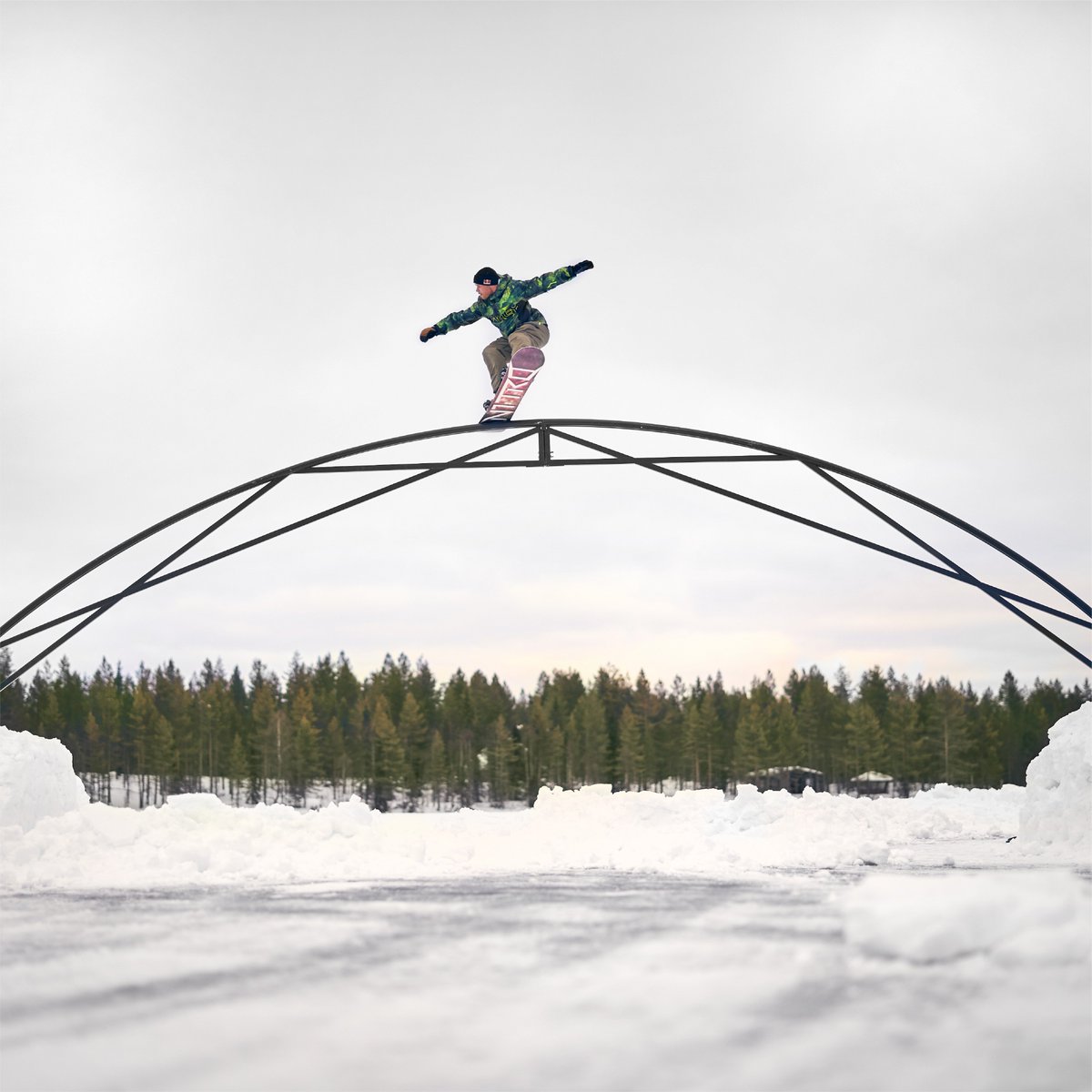 SkullcandyIndia's tweet photo. Eero Ettala is Elevated. 🌿
From throwing down numerous never-before-done tricks to leading the evolution of internet-based video parts, Eero has been taking his sport to a higher level throughout his entire career.
#FeelSkullcandy #FeelElevated https://t.co/Et0u5ErODu