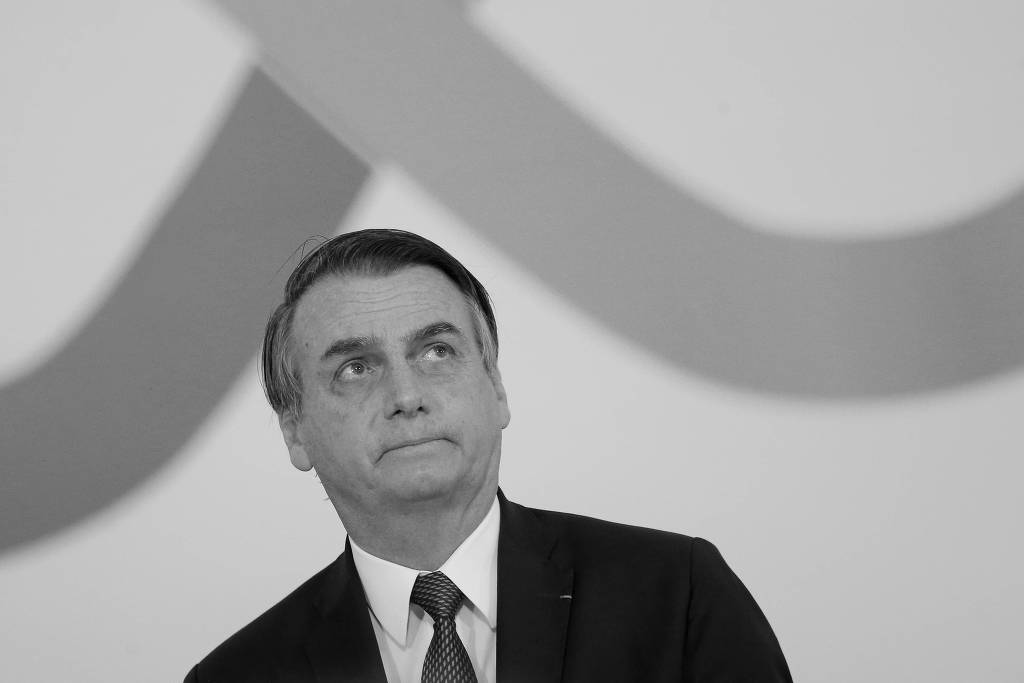 moapelocha's tweet photo. E não o povo não aguenta ser roubado RT @BlogdoNoblat: Populismo mortal
Jair Bolsonaro acena com medidas que elevam a insegurança no trânsito https://t.co/2h5vDWdbQK https://t.co/KatOPwn0QS