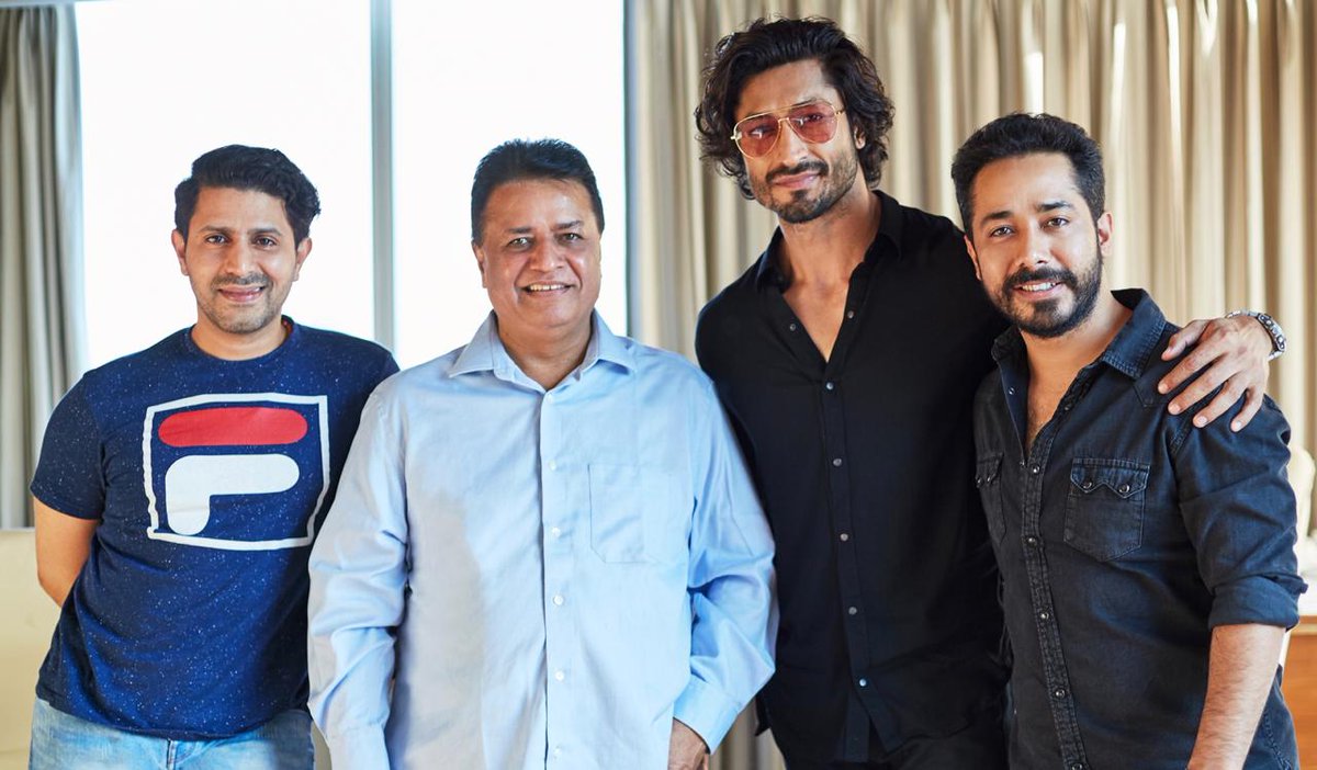 It's official now: @VidyutJammwal to star in a romantic-action thriller titled #KhudaHafiz. The film will be directed by #FarukKabir & Produced by @AbhishekPathakk @KumarMangat. Shoot begins from July & Releases in 2020.