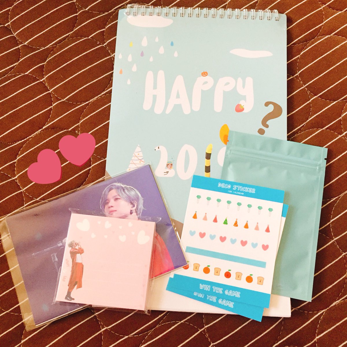 shinee05onkey's tweet photo. @winthegame_jp 本日カレンダー届きました（*＾-＾*）お忙しい中取りまとめしていただきありがとうございました🙇🌸 https://t.co/074cfV1G3f