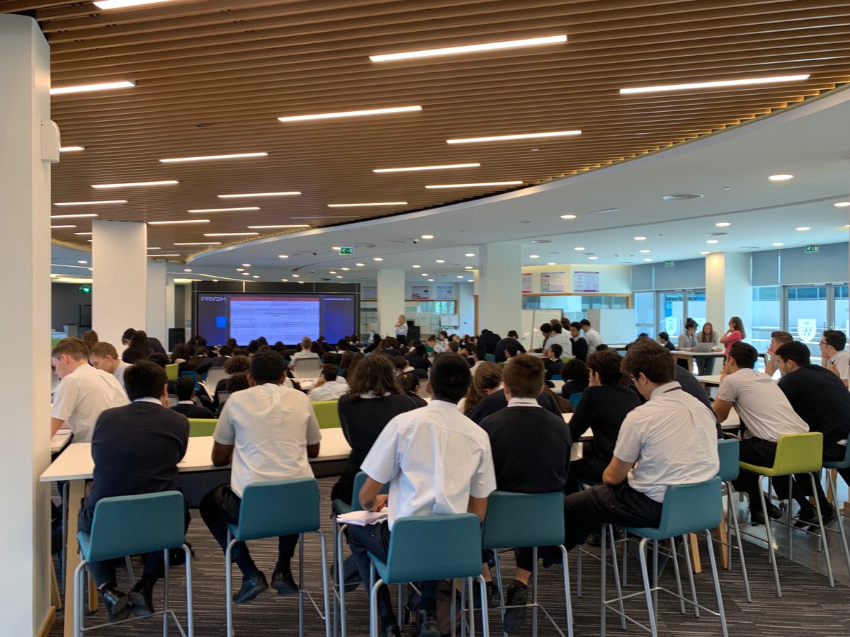 WSOEnglish's tweet photo. Y11 were treated to university style lectures today in preparation for their exams. https://t.co/8hXdr8Cz5P