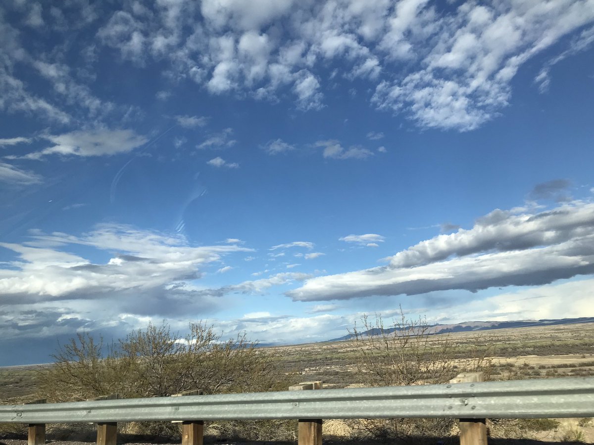 alymaybe's tweet photo. Various #cloudofthehour from Saturday because I still haven’t processed how great of a cloud day it was https://t.co/8TctzQkoE7