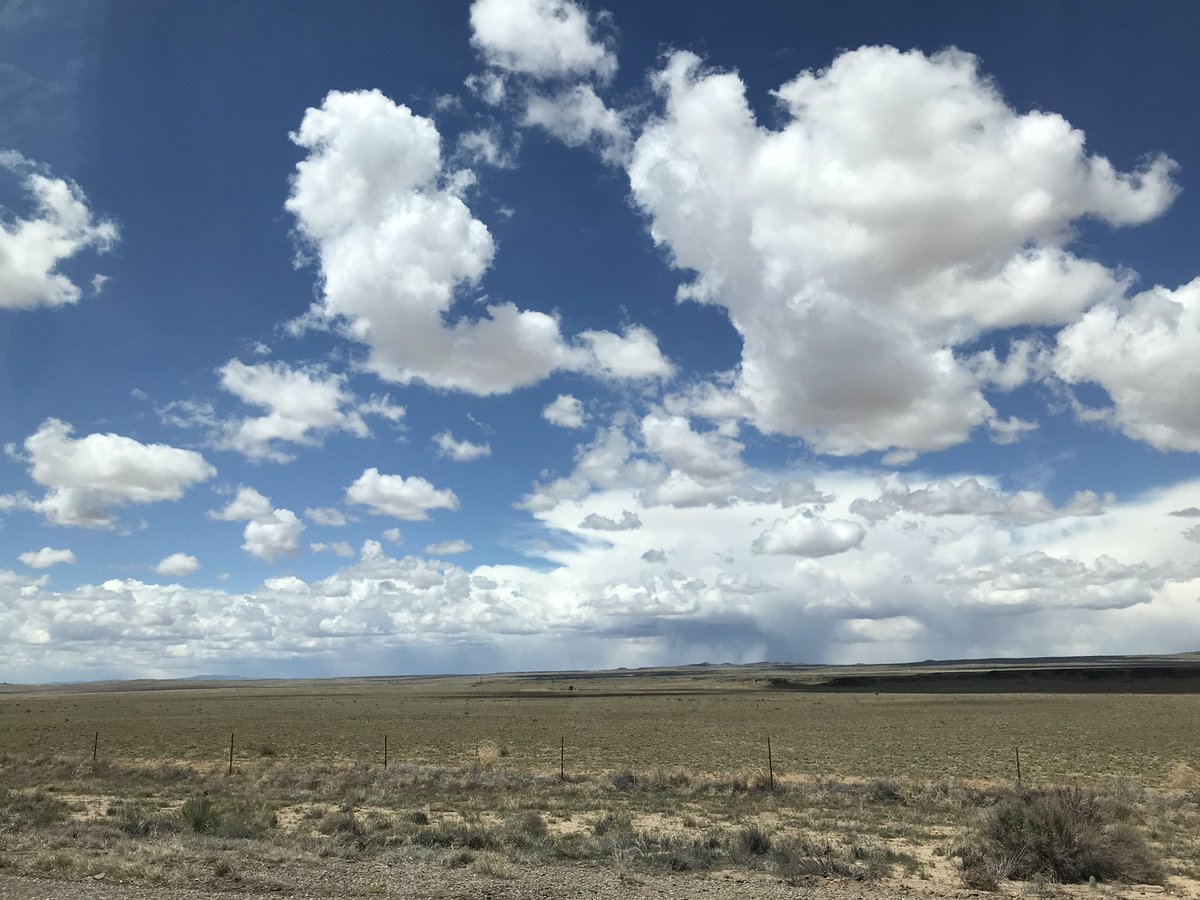 alymaybe's tweet photo. Various #cloudofthehour from Saturday because I still haven’t processed how great of a cloud day it was https://t.co/8TctzQkoE7