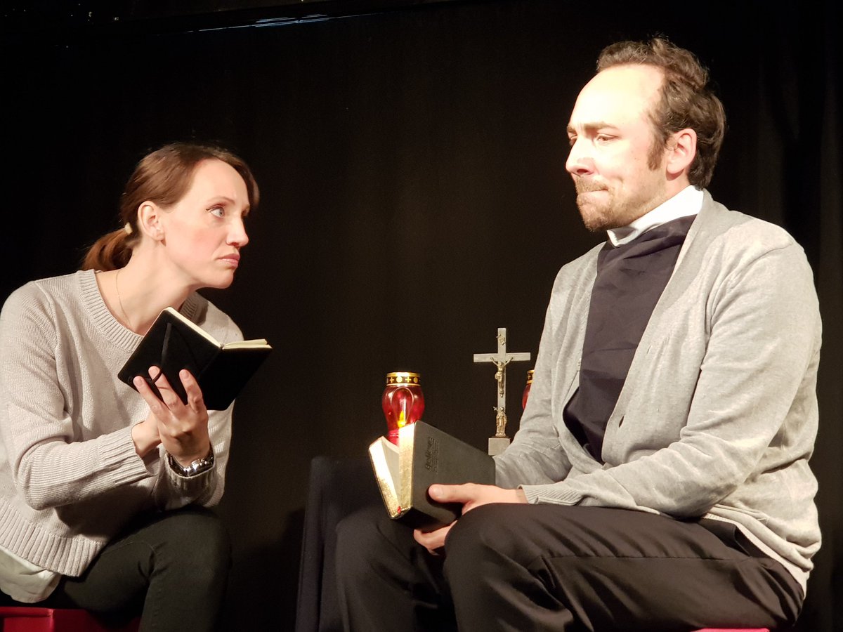 ChNeumeyer's tweet image. #kriminalitaetentheater #werwars #whodunit Uraufführung der Kooperation mit den  @MSchwestern in #Wien 2019 - großartiges #Theater #Schauspiel mit #BarbaraEndlKapaun #KatharinaKutil #MarliesReichl #JürgenKapaun, #SebastianNeumann #JürgenPfaffinger #Kultur #wienliebe #krimi