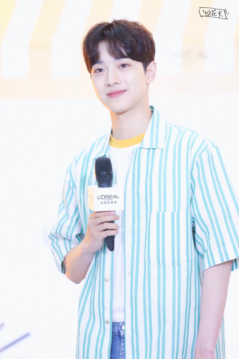 SeptFlowerbomb's tweet photo. 190415 Loreal  #라이관린 #Laikuanlin #賴冠霖 https://t.co/F7yhm7Yf54