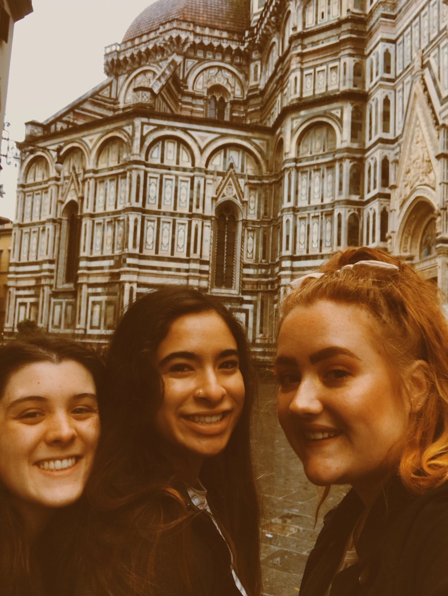 xxcaleigh_'s tweet photo. Florence Italy, you’re a dream. https://t.co/PtDr19Ywcy