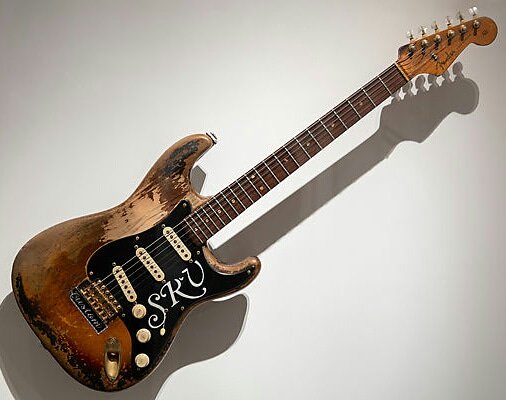 1983JVsquier's tweet photo. #StevieRayVaughan used his guitar known as "Number One" on David Bowie's recording of "Let's Dance"
The 'Single' was released March 1983, Album released April 1983
#SRV's guitar is at @metmuseum NYC until 1st October 2019
#MetRockandRoll #PlayItLoud #SRVNumber1 #BowieLetsDance https://t.co/uGzCyqrvZ8