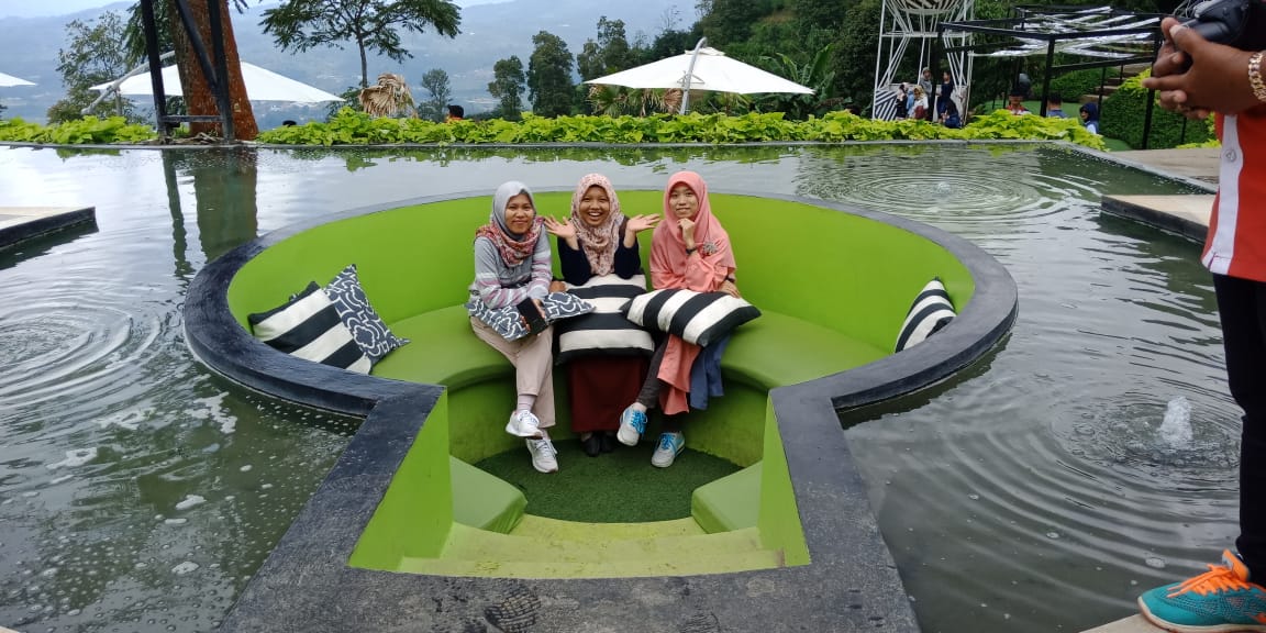 rofi3022's tweet photo. Ijo-ijo😀 https://t.co/oyeyEy4XWp