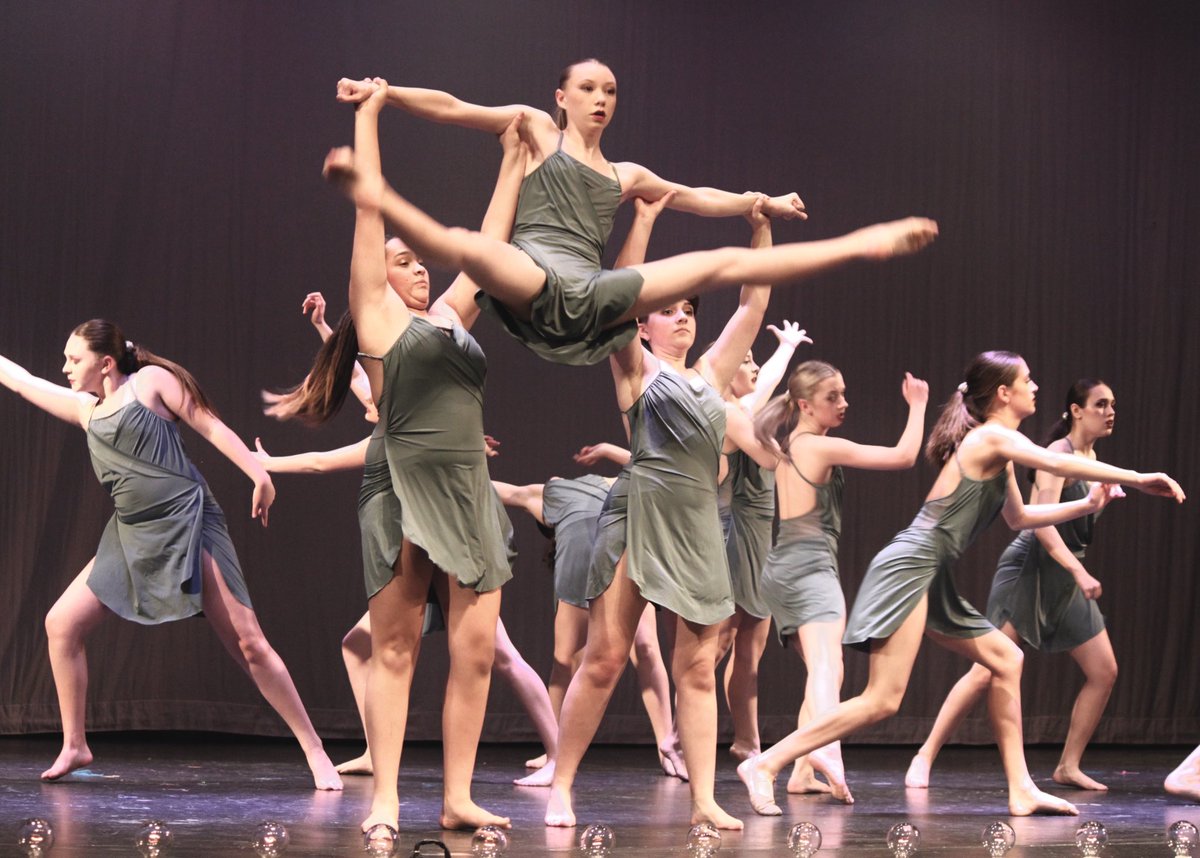 MandyRasmussen8's tweet photo. 💗So proud of my beautiful dancer!! She competed in the Spotlight Dance Competition in Portland this weekend &amp; her Hip Hop group placed 2nd Overall for large teen group with “Secure the Swag”. Her Jazz group “Bullet Proof” and her Contemporary group “Old Days” both placed Ruby. https://t.co/Z2BmYcuGum