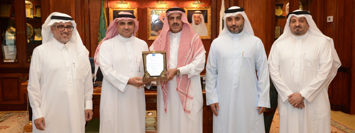 CropGoverKKU's tweet photo. نظم مركز الحوكمة بجامعة الملك خالد بالتعاون مع الجمعية السعودية للمحاسبين الإداريين محاضرة بعنوان "متطلبات سوق العمل لخريجي كليات الأعمال".
#وزارة_التعليم 
#جامعه_الملك_خالد 
#مركز_حوكمة_الشركات https://t.co/ZWeeL8OBbj