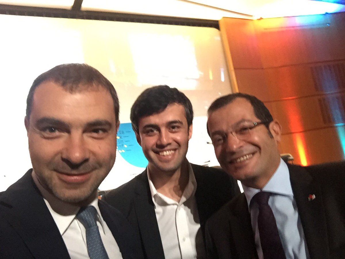 Achamsedine's tweet image. Lancement de #ParisBlockchainConference à @Economie_Gouv par @cedric_o en présence de @adelafiouni ministre libanais des technologies de l’information Et l’Ambassadeur @AmbLibanParis M. Rami Adwan
🇫🇷🇱🇧
#BlockchainForLebanon #Blockchain #Innovation