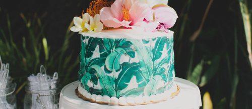 15 Tropical Wedding Cake Trends ❤ wedfrwd.co/2Ioi2dY