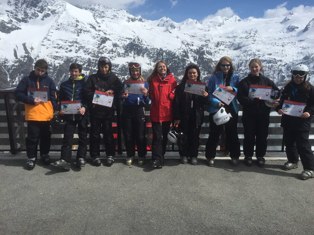 Ski groups 1, 2, and 3 showing their certificates from the presentation afternoon last Friday. Make sure you keep them safe and show them off! @Interski <a href="/ThealeGreen/">Theale Green School</a>