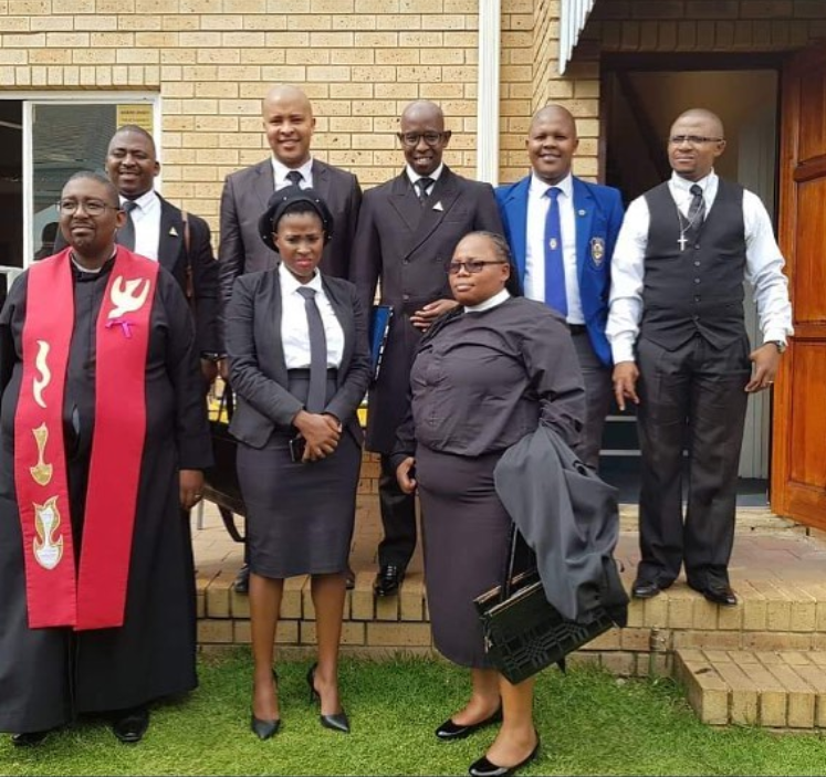 Calvary_Midrand's tweet photo. Preparing for Holy Week #CalvaryMethodistChurch https://t.co/xpW67A5czV