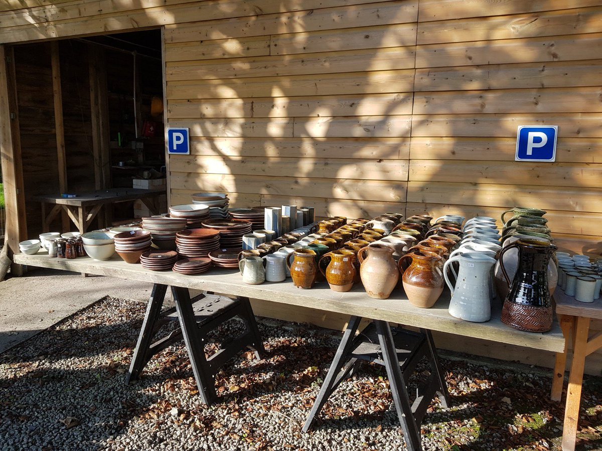 leachpottery's tweet photo. Only 5 more days until our big Spring Seconds Sale this Easter weekend! Lots of standard ware at half price and discounted individual potters' work. 20th, 21st and 22 April, 10 - 4pm.. https://t.co/T7tPNjFFhS