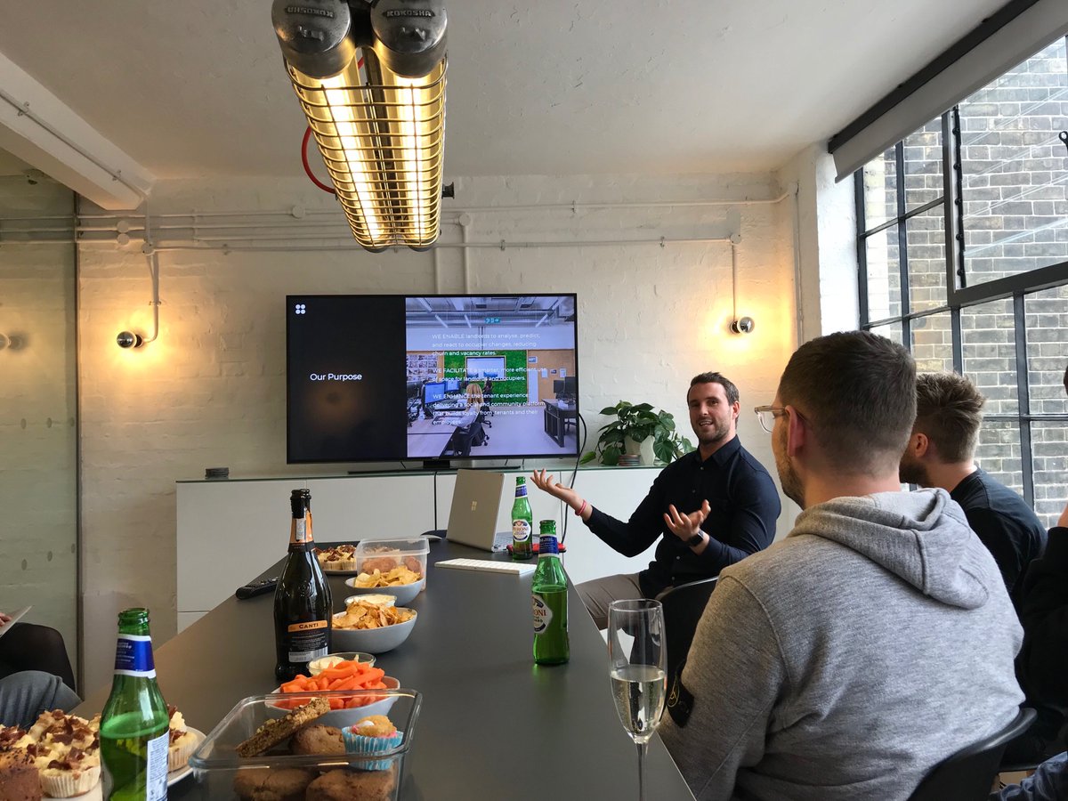 Stepladder_news's tweet image. A big thank you to @Freddie_p_s – CEO &amp;amp; co-founder of Savvy &amp;amp; a familiar face who popped in on Friday for April's edition of #StepTalks. With the ever changing #London #property market, Savvy are one step ahead of the game &amp;amp; definitely one to watch. wearesavvy.com