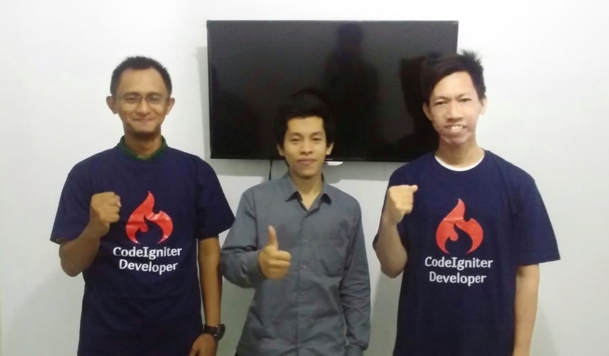 idrumahcoding's tweet image. 31 Maret 2019
Hari terakhir Training PHP Code Igniter Batch 32
#webdevelopment #codeigniter #frameworkcodeigniter #rumahcoding