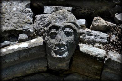 lorraineelizab6's tweet image. #Otd Feast St Ruadán mac Fergusa Birn/Rowan/Ruadon/Roadan/Rodon/Rodan (d. 15 April 584). Founded monastery of #Lorrha📷, Co #Tipperary, near Terryglass. Known for his prophesies. One of the "Twelve Apostles of Ireland".