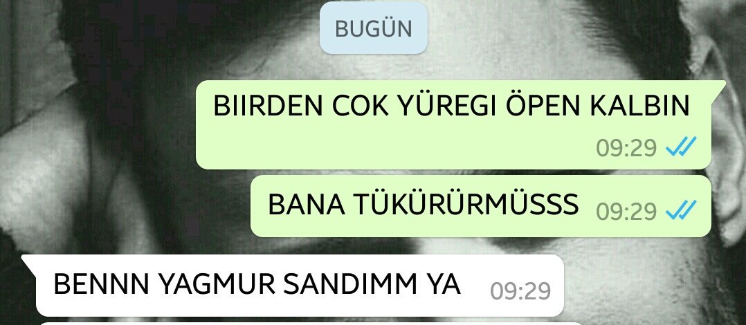 rontgenfilmi's tweet photo. Arkadaşlıktan beklentim bir anda şarkıya girdiğimde sorgusuz sualsiz devam ettirilmesi https://t.co/snn7SKIUuj
