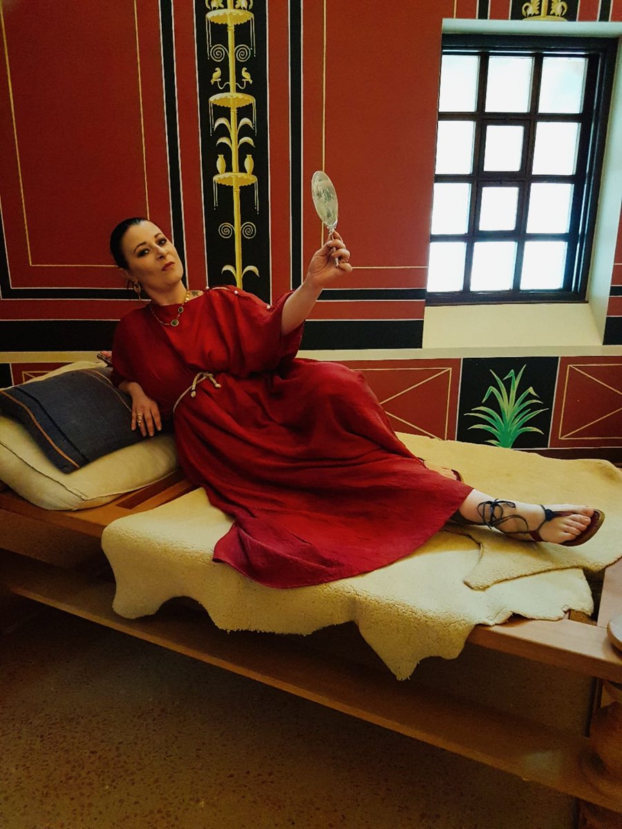 Praefectvs_Prae's tweet photo. Ein paar kleine Eindrücke  vom letzten  Wochenende  😍😍😍
#Familia_Poppaea
#FamiliaPoppaea
#Archaeology
#AncientRome
#antikemode
#bellaitalia
#VillaBorg
#RömischeVillaBorg
#LEGIOXXIIPPF
#ZUSAMMENARBEIT
#reenactment
#Roman
#PraefektRomanImperium
#PraefectvsPraetorio
#Praefectus https://t.co/mqTQ6qV9dx