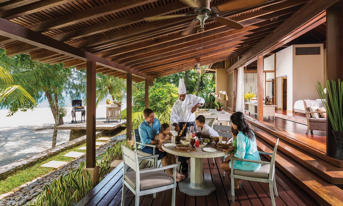 Have you ever been given the gift of time? We challenge you to connect with your family and friends when you stay at #FourSeasons. Show us how <a href="/FourSeasons/">Four Seasons Hotels</a> has inspired you to create lifelong memories. Use #FSTakeYourTime in your posts and discover more: bit.ly/FSTakeYourTime