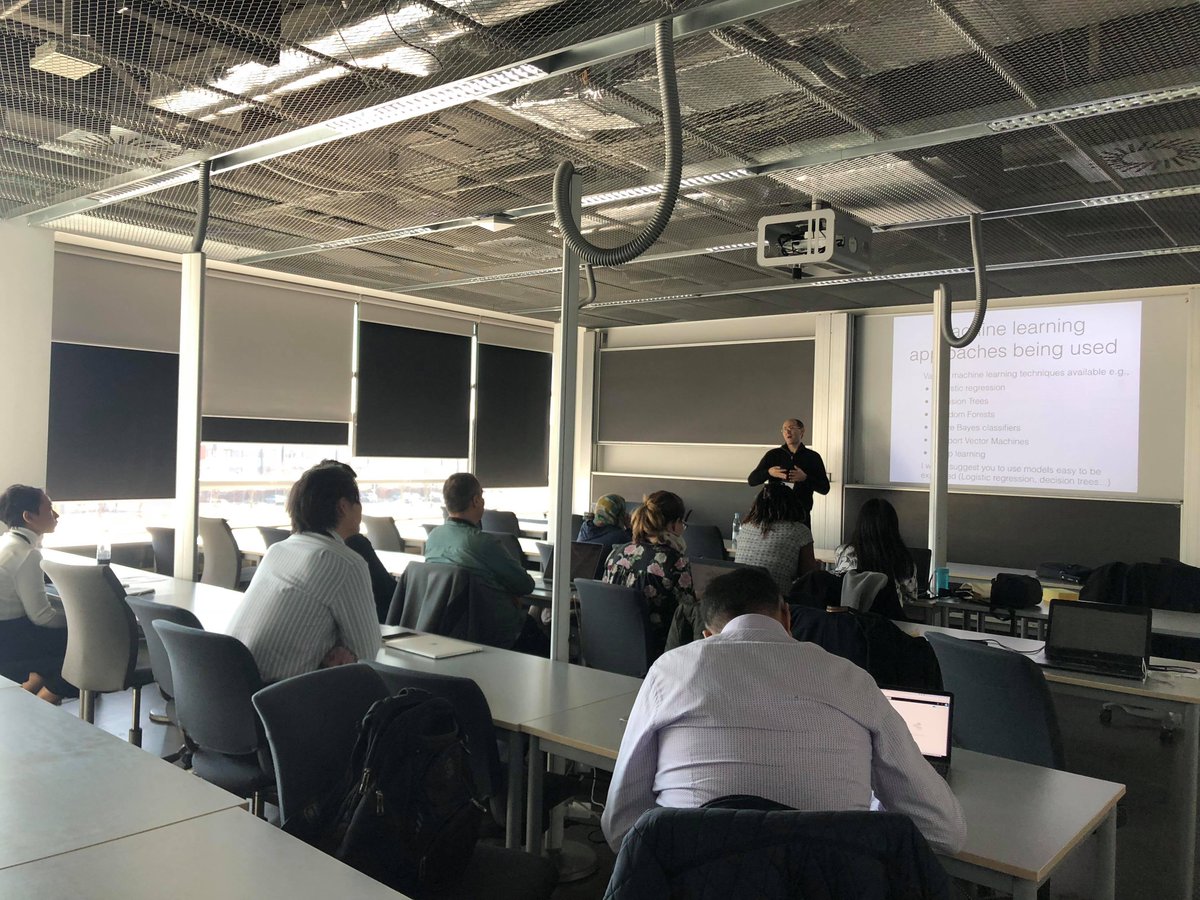 jamalElHachem's tweet image. #EASE2019 #MiningSoftwareRepositories #TrainingSession #ProfMassimilianoDiPenta