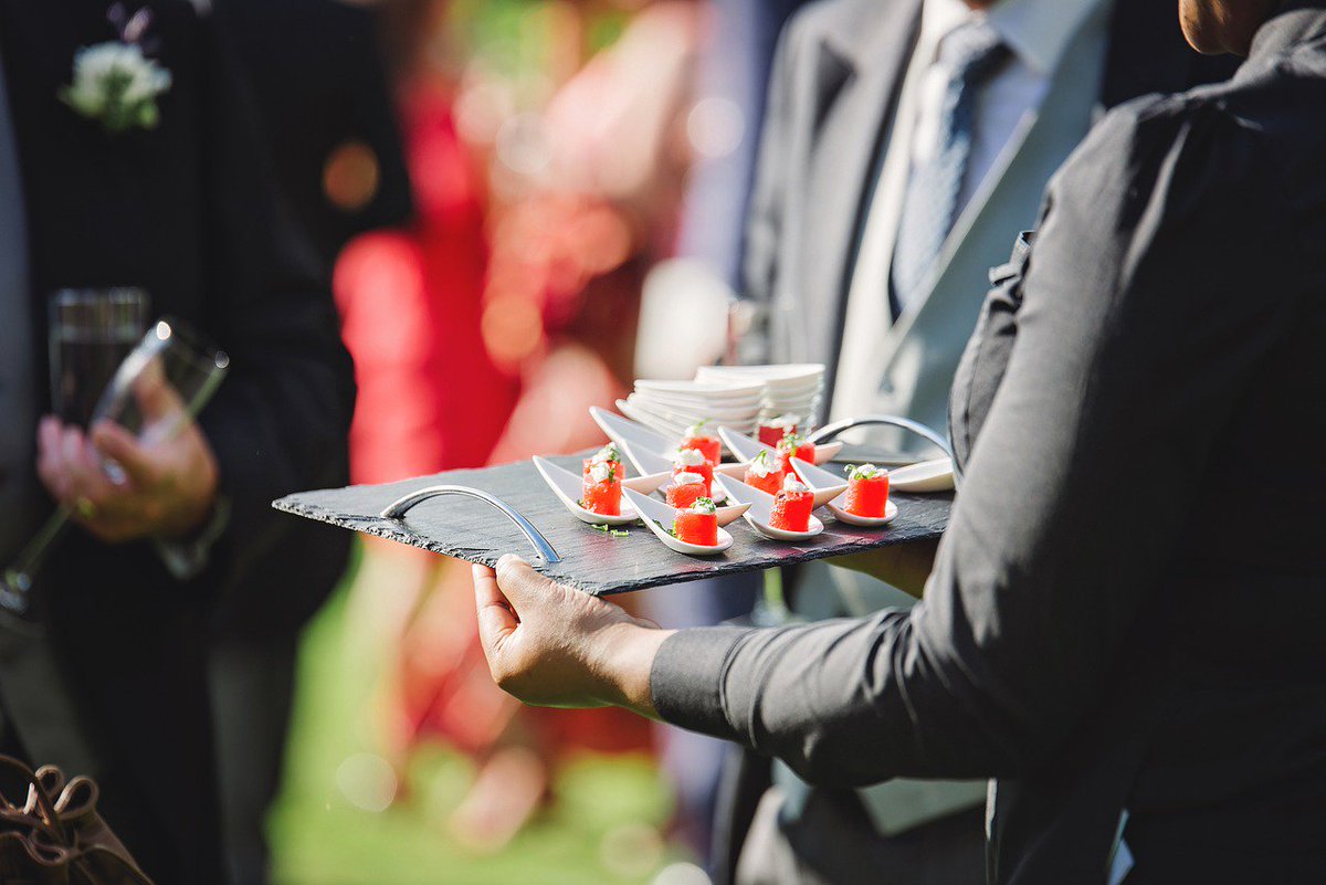 TaxWorld_nl's tweet photo. Zijn cateringkosten voor een publicitair evenement dan toch niet 100 % aftrekbaar? Hof van Cassatie zegt alvast van niet. Kijk voor meer info op @TaxWorld_nl of lees de voleldige analyse in @FiscAct https://t.co/soVHt88YbF https://t.co/YHKayPeJjA
