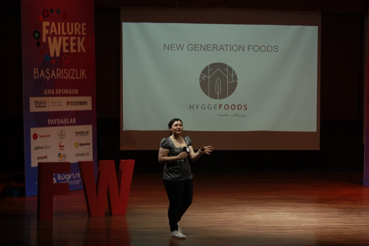 itugirisim's tweet photo. Hygge Food kurucusu Emine Yılmaz Failure Week'te bizlerleydi. Sonu başarısızlık olsa da pes etmememiz gerektiğini vurguladı.👏 @failureweek https://t.co/w5zmXv4f4s
