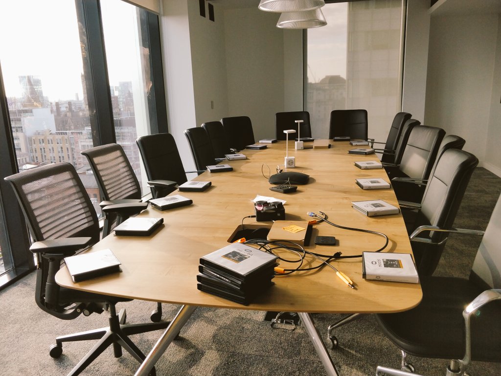 EvaProkop's tweet image. RT @CodeAndStuff_uk: Loved seeing all the post about our Mircobit workshop last week. It was great to see everyone learning and also having fun. A big thank you to @northcoders for the drinks and food #codeandstuff #womenintech #pizzaTime #mircobits #non…