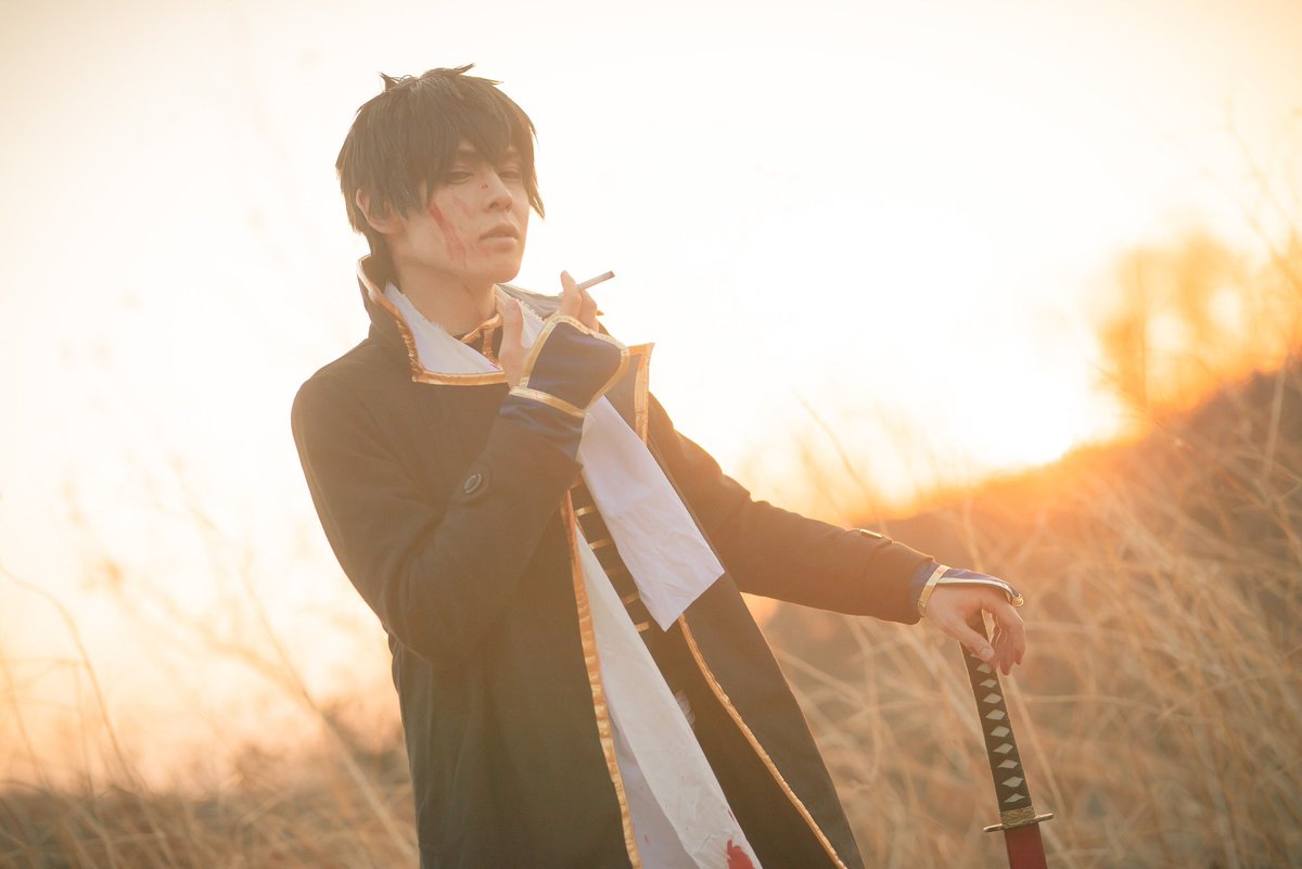 ※血糊注意！
『禁煙は他人に言いふらす奴にかぎって続かない』

銀魂より真選組新隊服、土方十四郎でした！
僕の都合で先伸ばしになってた新隊服併せ…！最高だった！！とりあえずピンを…(　＾ω＾)！！

お写真:あきらさん<a href="/hakutaku091/">あきら</a>
ありがとうございました！！