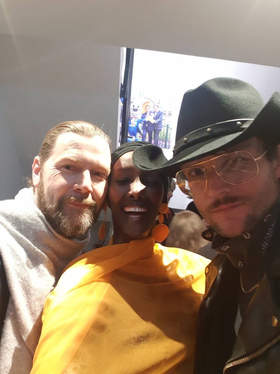 Fatuma Musa Afrah (@fatumamusaa) on Twitter photo Thank you Radio Regenbogen for the Award.Thank you <a href="/German/">jj</a> Celebrity Stars, dear
<a href="/carolinkebekus/">carolin kebekus</a>,<a href="/Namika/">なみ</a>,<a href="/ReaGarvey/">Rea Garvey</a> and many of you all,for your kind and motivational words❤.
No matter who you are there are always lovely people out there who recognize your struggle😊🤗.
😍❤ Thank you Radio Regenbogen for the Award.Thank you <a href="/German/">jj</a> Celebrity Stars, dear
<a href="/carolinkebekus/">carolin kebekus</a>,<a href="/Namika/">なみ</a>,<a href="/ReaGarvey/">Rea Garvey</a> and many of you all,for your kind and motivational words❤.
No matter who you are there are always lovely people out there who recognize your struggle😊🤗.
😍❤