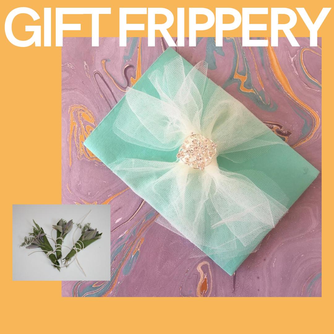 ‘Sprinkle some magic onto your gift wrapping’ with <a href="/GiftFrippery/">Gift Frippery</a> 🎀⭐ Book through BeeBooked today!🐝 #gift #creative #bristolcreatives #bristol