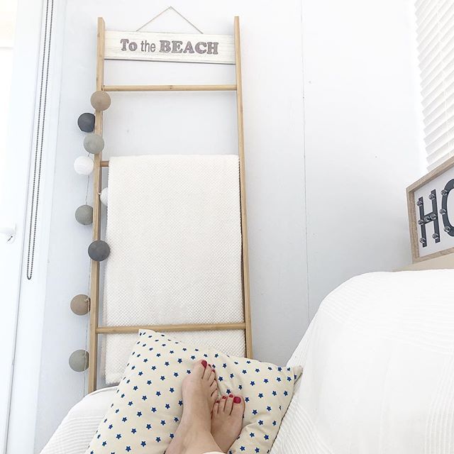 ☀️Semana Santa ☀️
.
.
.
#casasconencanto #nordichome #beach #beachhouse #deco #relax #family #home #mindfulness bit.ly/2UjcOBF