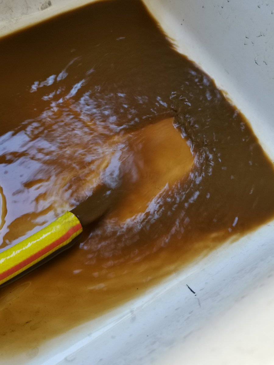 redheatltd's tweet photo. Received a phone call, no heating? Checked the boiler and cylinder, 79min to re heat 150ltr Bosch boiler and cylinder. I recommend a power flush this was the first radiator! https://t.co/k0cCpLXOzi