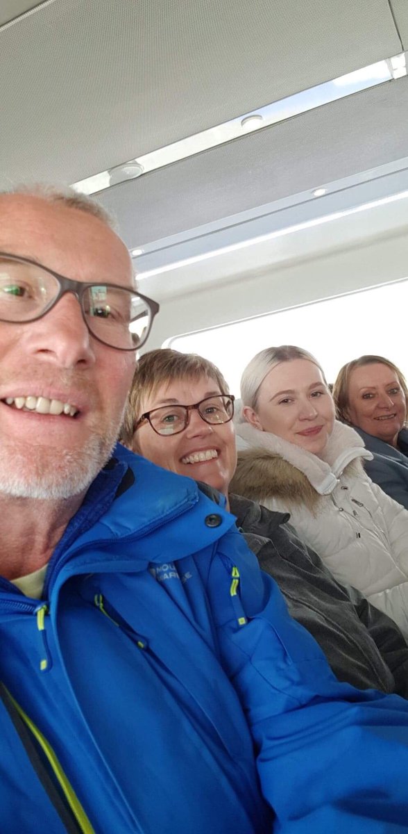 Lynn_MMartin's tweet photo. Team Solent enjoying a hovercraft trip on the Solent. #Hovertravel https://t.co/iNdMZnCHsX