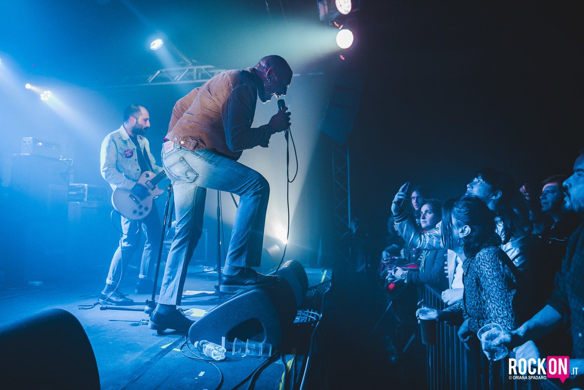 Rockon.it tweet media