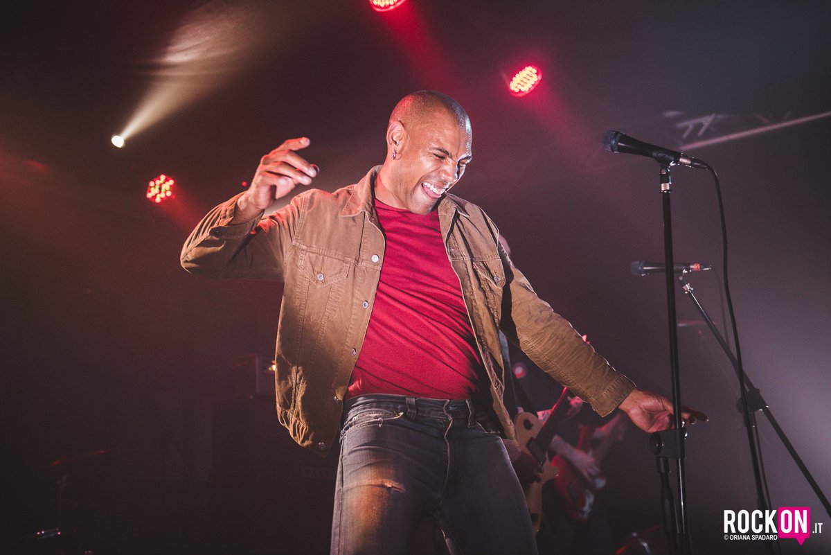 Rockon.it tweet media