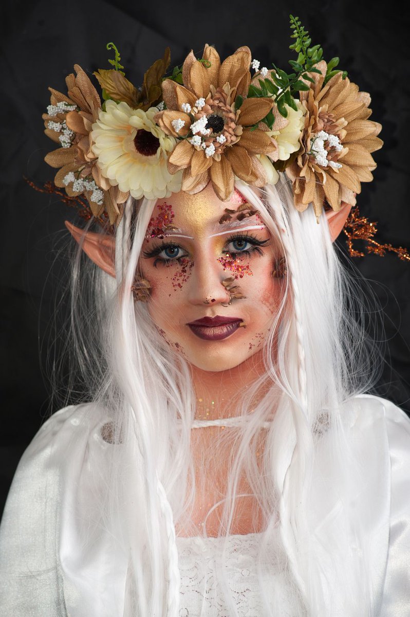 #motivationmonday  Check out this class project  #fantasymakeup #fxmakeup by our talented #makeupartistry graduate Maria Camila Tabares. Next #makeupcompetition is May 17. #makeupcourse #makeupschool #makeupacademy #promakeup #professionalmakeup #makeupmiami #miamimakeupartist