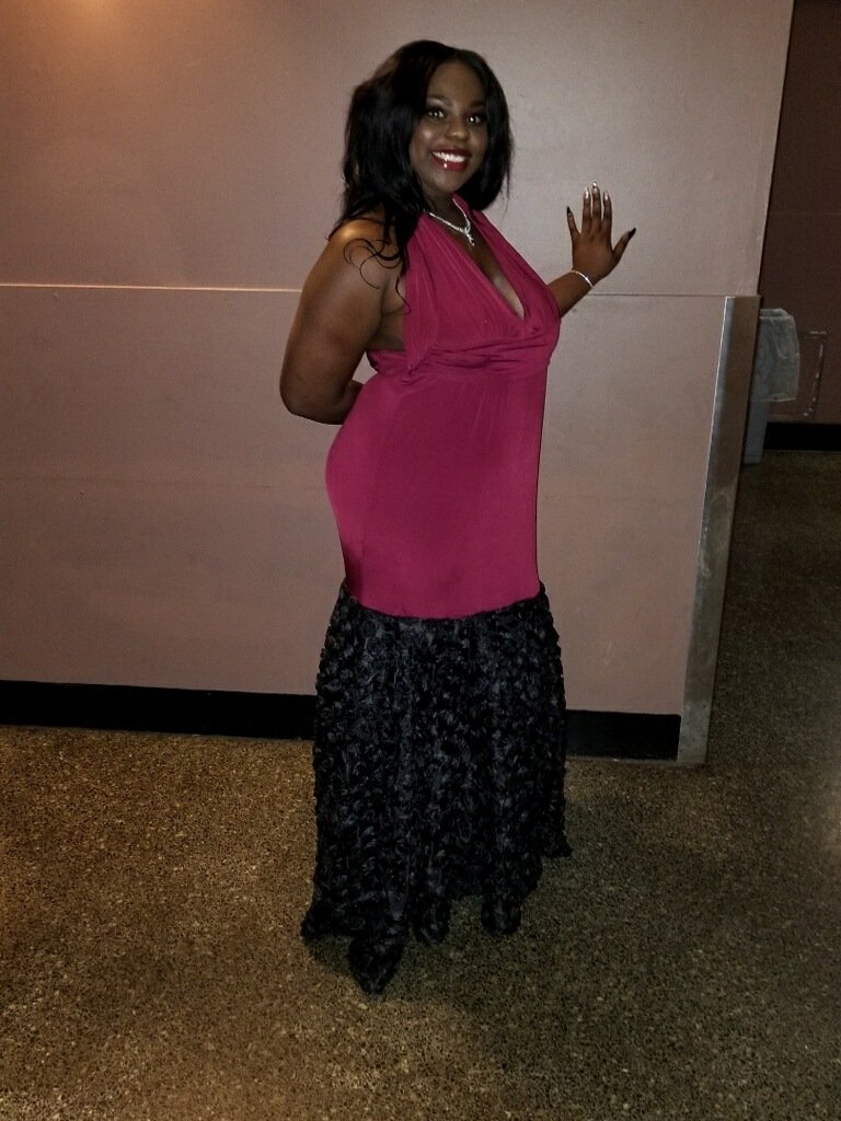 elder_jarvis's tweet photo. The Glass Slipper Prom Dress Drive was a success!!! We donated 25 dresses and took 5 girls to the Mary Kay Studio for Hair,Makeup, and Nails.#TuggleNation @alandria_fox @LaKeshiaShine @BirminghamDMDR @TonySmith4Sales https://t.co/swiwunSo8u