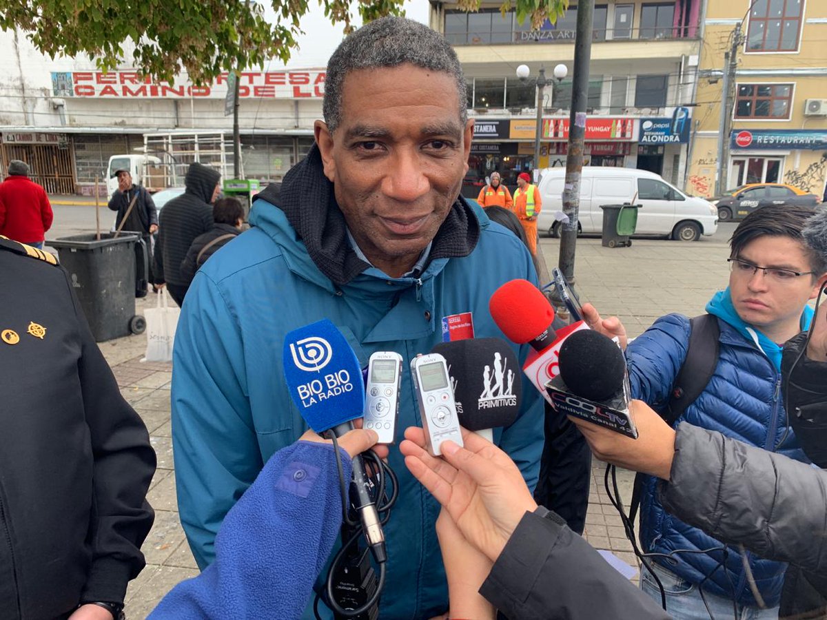 seremisalud14's tweet photo. Junto al @IntLosRios @casenjojerez hacemos un refuerzo a las fiscalizaciones y control a la venta de pescados y mariscos ante la llegada de #SemanaSanta de manera de resguardar la salud de las personas #ChileLoCuidamosTodos https://t.co/3OpfBNxGZ9