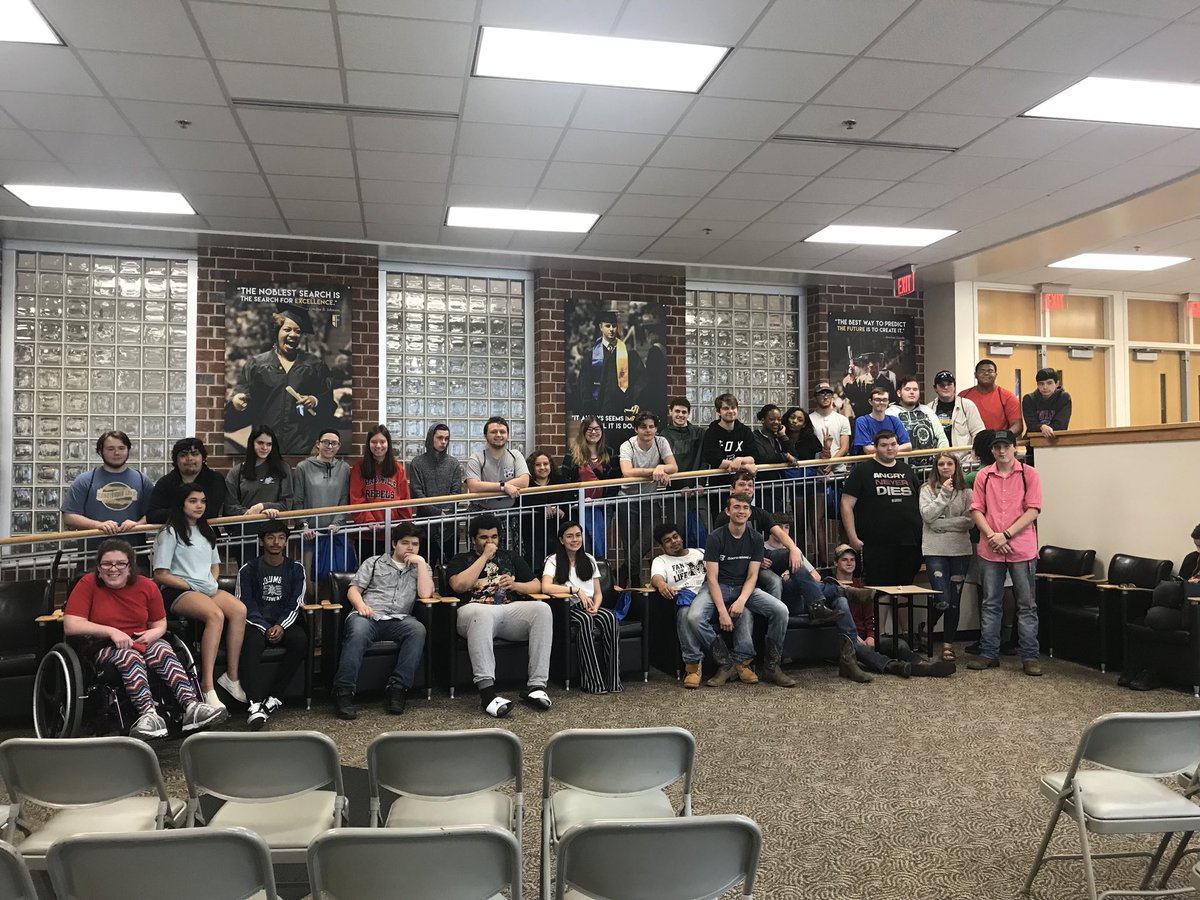 maryvillehs's tweet photo. Forty MHS students attended a field trip on Friday to TCAT and Pellissippi State. Such a great opportunity! Thank you, @TCATKnoxville and @ps !! https://t.co/aGbUej3rFw