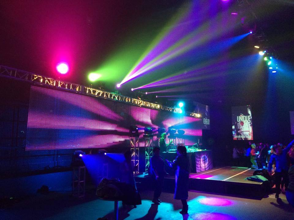 dksoundservices's tweet photo. Need to keep your conference attendees interested, engaged and stimulated? Uplighting is just one of the many ways in which dK Sound Services captures your audience's attention. Contact us today to find out more - https://t.co/S2b4lrwMD5. #EventProfs #EventPlanners https://t.co/26ycdG7CNo