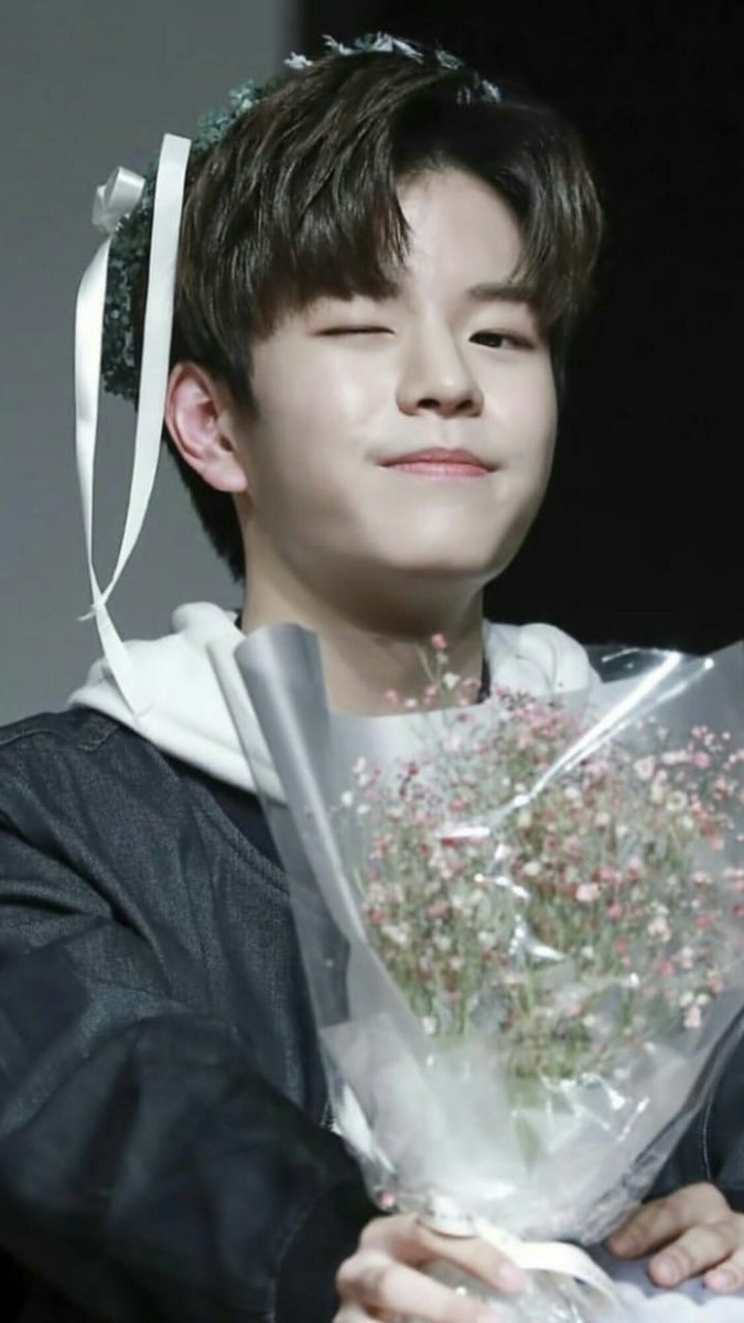 Сынмин день рождения. Stray kids поздравляют с днем рождения. Сынмин день рождения. Stray kids сынмин. Сынмин день рождения.